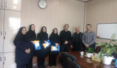 تقدیر از همکاران ماما در دانشکده